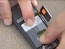Einbau des Dual-SIM-Kartenadapters