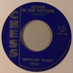 HOWLIN' WOLF - Down In The Bottom