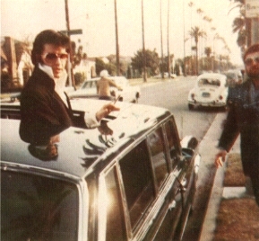 Elvis Presley - mit Limousine