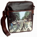 SCHULTERTASCHE BEATLES - ABBEY ROAD (HOCHFORMAT)