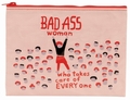2 x BAD ASS WOMAN WHO TAKES CARE OF EVERYONE - ZIPPER TASCHE BLUE Q