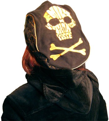 Emily The Strange - Skull Drivers Cap