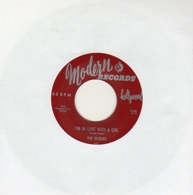 CLIQUES - I'm In Love With A Girl