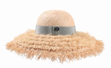 Cloche frayed Raffia