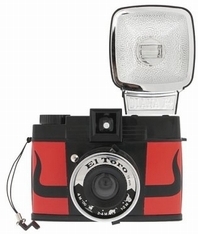 Kamera Diana F+ - El Toro