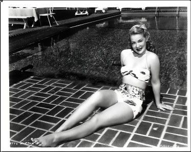 Betty Hutton - Im Bikini