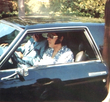 Elvis Presley - Driving
