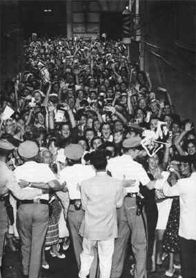 Elvis Presley - Fans