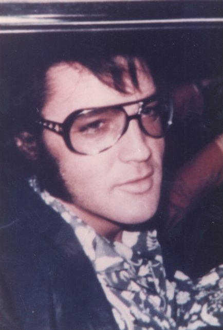 Elvis Presley - Glasses