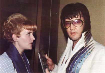 Elvis Presley - mit Fan