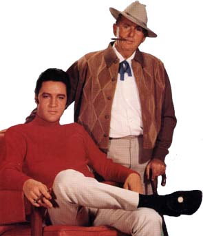 Elvis Presley - mit rotem Rollkragen, Colonel