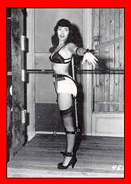 Bettie Page - gefesselt