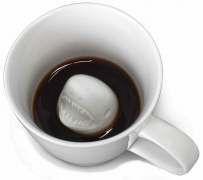 Hai Tasse - Shark Attack