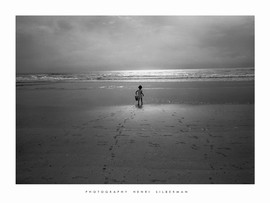 Henri Silberman - Joe on the Beach