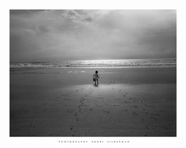 Henri Silberman - Joe on the Beach
